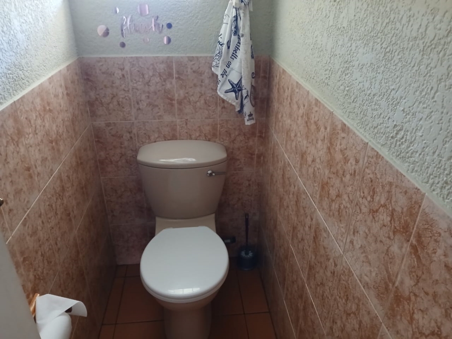 3 Bedroom Property for Sale in Bodorp North West